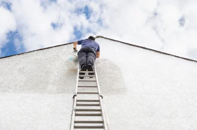 Peinture extérieure à Méharicourt — façades et ravalement
